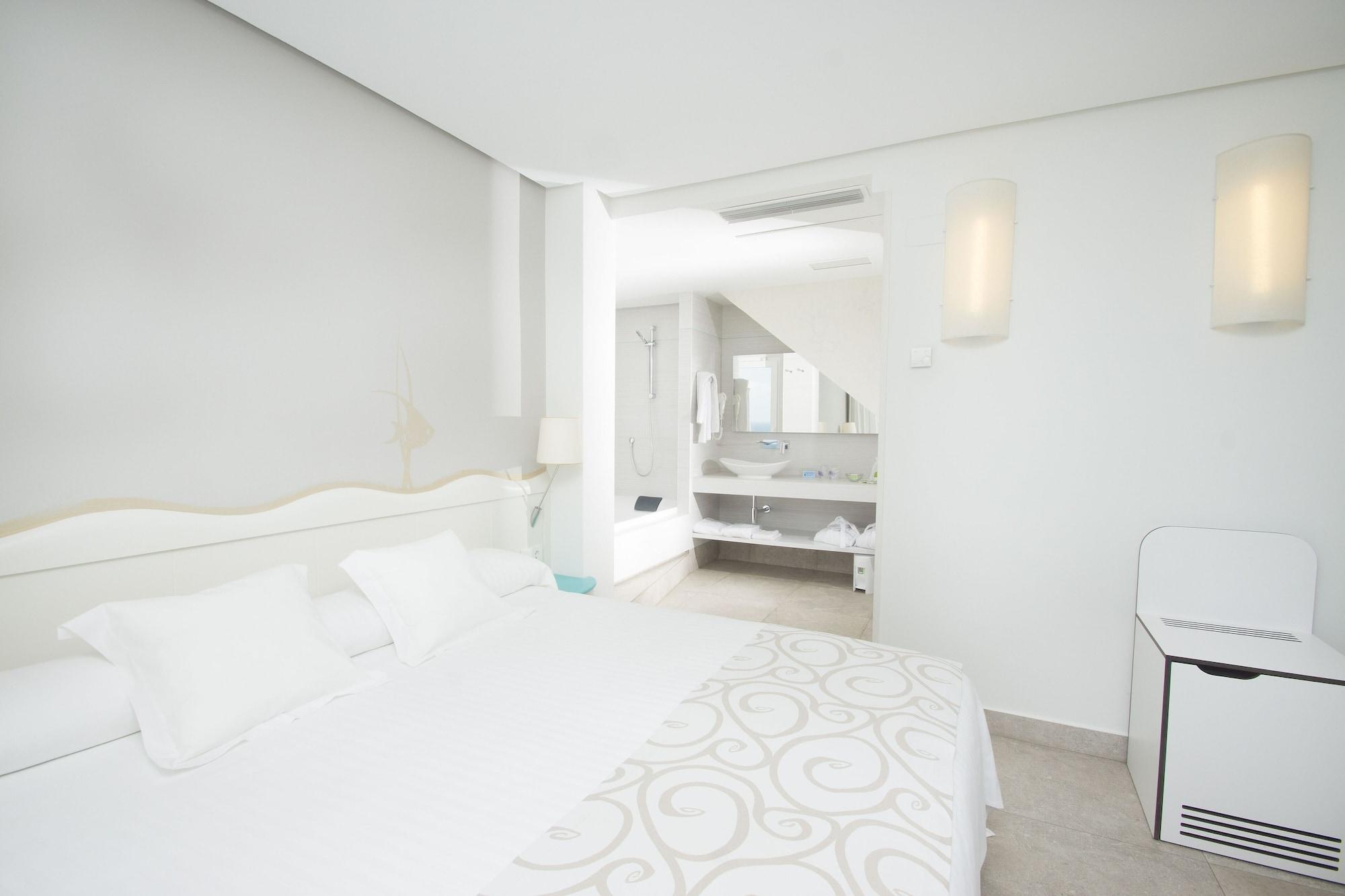 גוארדמר דל סגורה Hotel Meridional מראה חיצוני תמונה