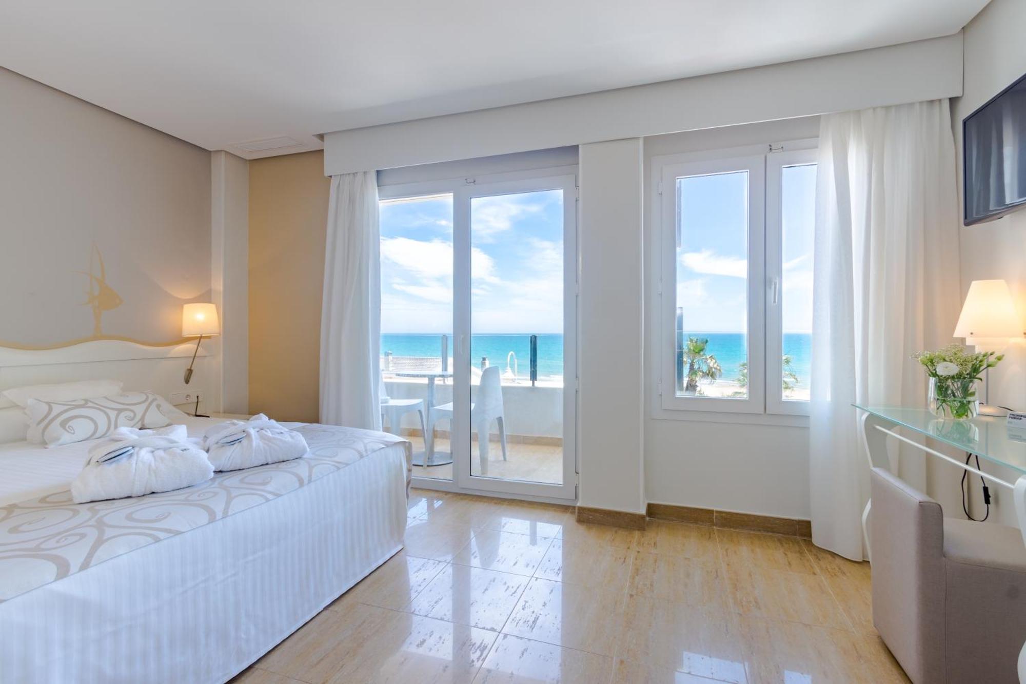 גוארדמר דל סגורה Hotel Meridional מראה חיצוני תמונה