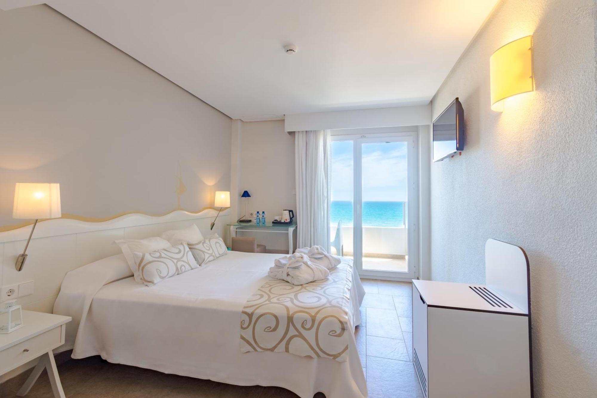 גוארדמר דל סגורה Hotel Meridional מראה חיצוני תמונה